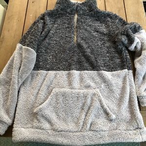 Super soft and cozy sweatshirt